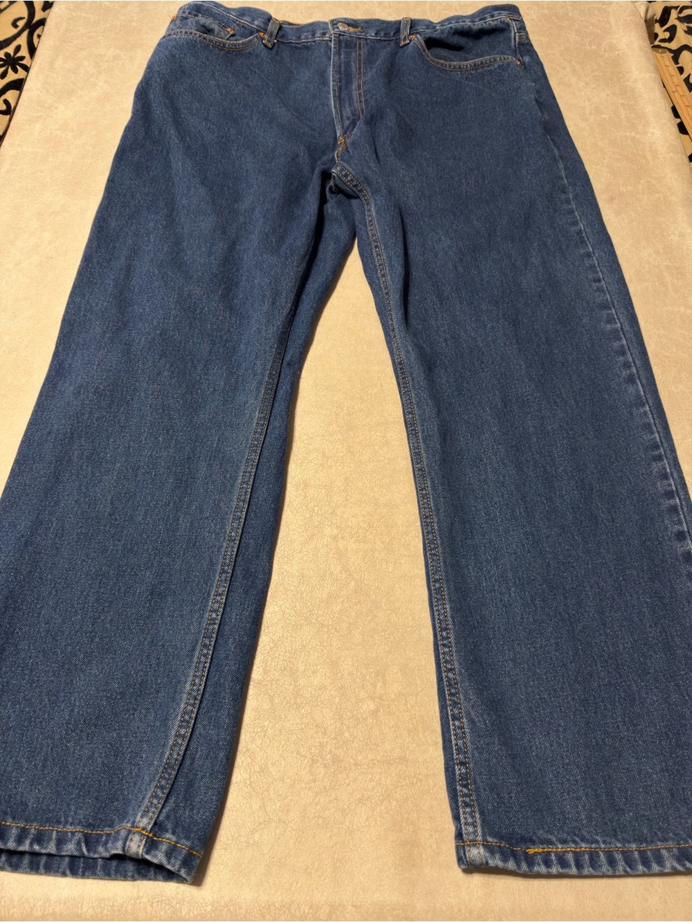 Levi Strauss 505 Men's Straight Leg Jeans. Size 40X30. #10010